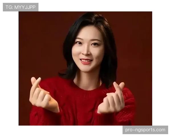 惠若琪脱下战袍变贵妇的那几张我看了三遍，瞬间怀疑自己的工资是不是假币